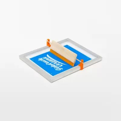 Squeegee holder for frames with 3 x 3 cm profile